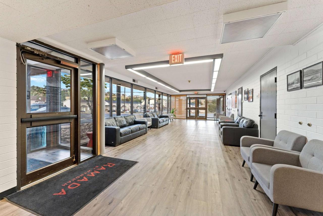 Ramada By Wyndham Cedar Hotel Cedar City