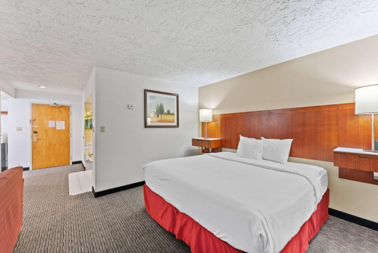 Hotel Ramada By Wyndham Cedar Cedar City